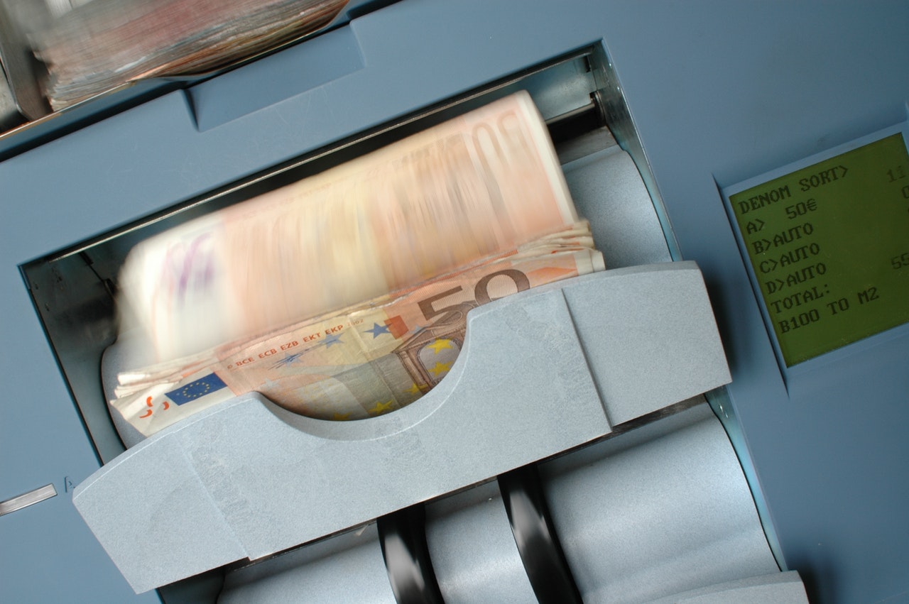 Τραπεζική αργία μέχρι 6 Ιουλίου και προϋποθέσεις συναλλαγών